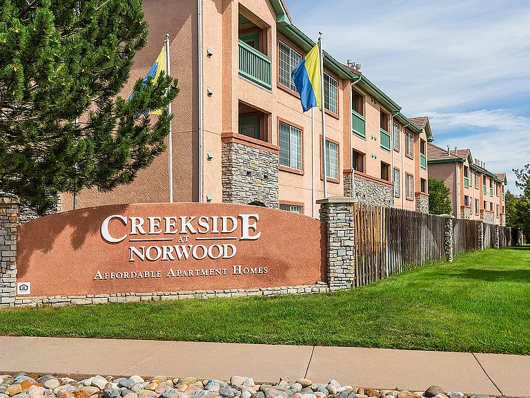 Creekside at Norwood_Summer2025_03