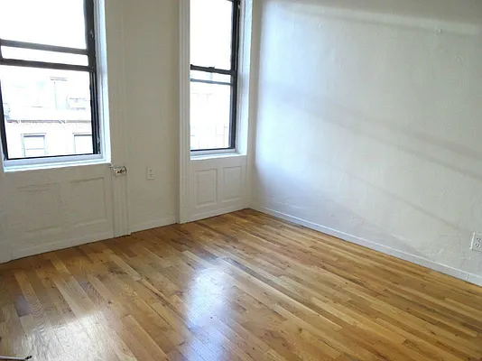 Rented by Keller Williams NYC | media 14