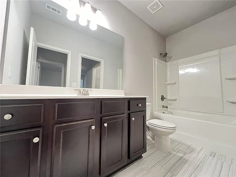 4675 Silver Oak Dr — Photo 10