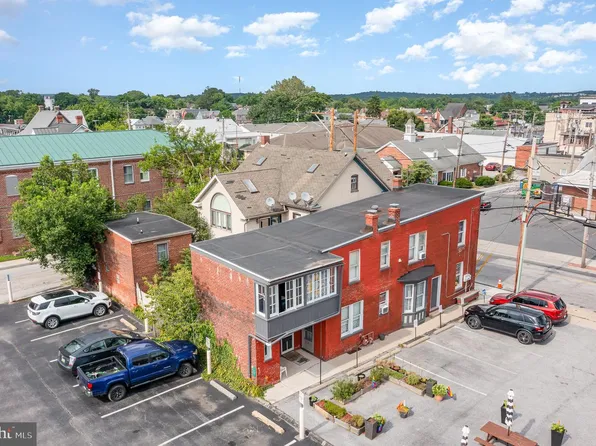 18 N Washington St, Gettysburg, PA 17325