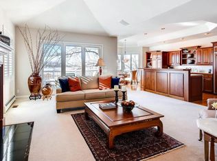 20 Blue Heron Dr W, Greenwood Village, CO 80121