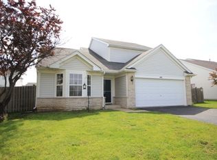 441 N Maggie Ln, Romeoville, IL 60446