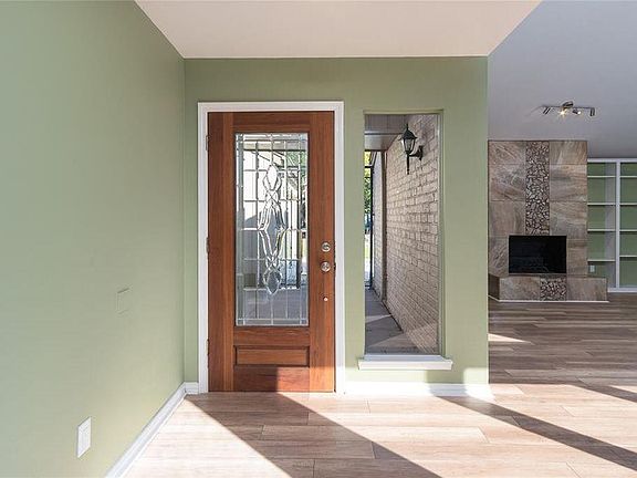 5th image of 12235 Briar Forest Dr