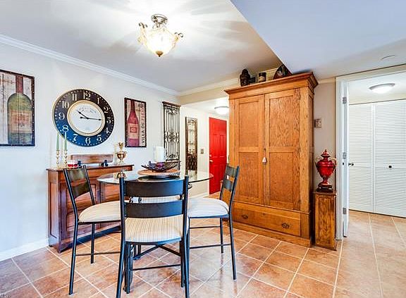 4th image of 2875 Palm Beach Blvd #106