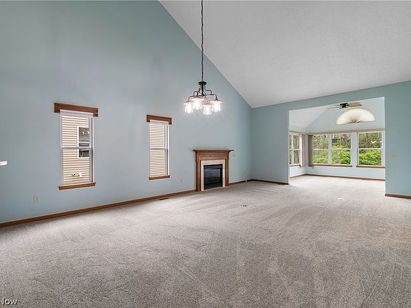 5th image of 4902 Foote Rd Unit 16