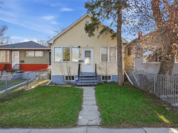 1008 Retallack Street, Regina, SK S4T 2H3