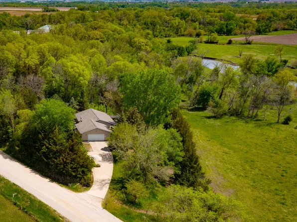 414 335th St, Perry, IA 50220