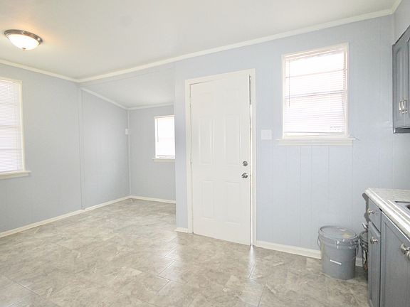 2nd image of 4346 Falcon Dr