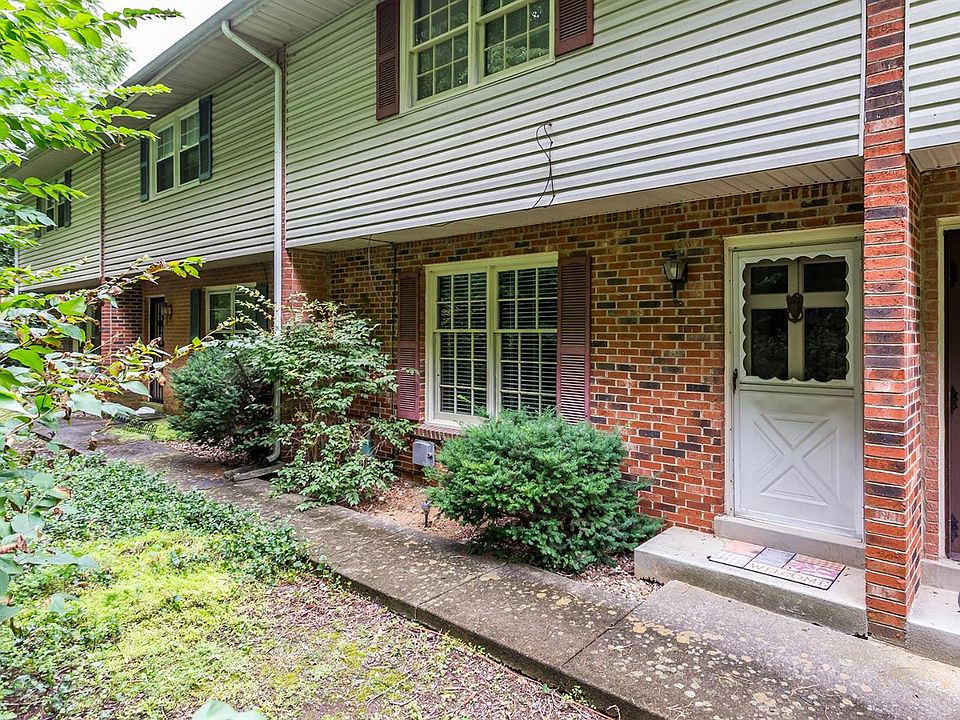 1st image of 3142 Kirklevington Dr