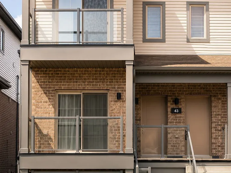 205 W Oak Trl #40 — Photo 1