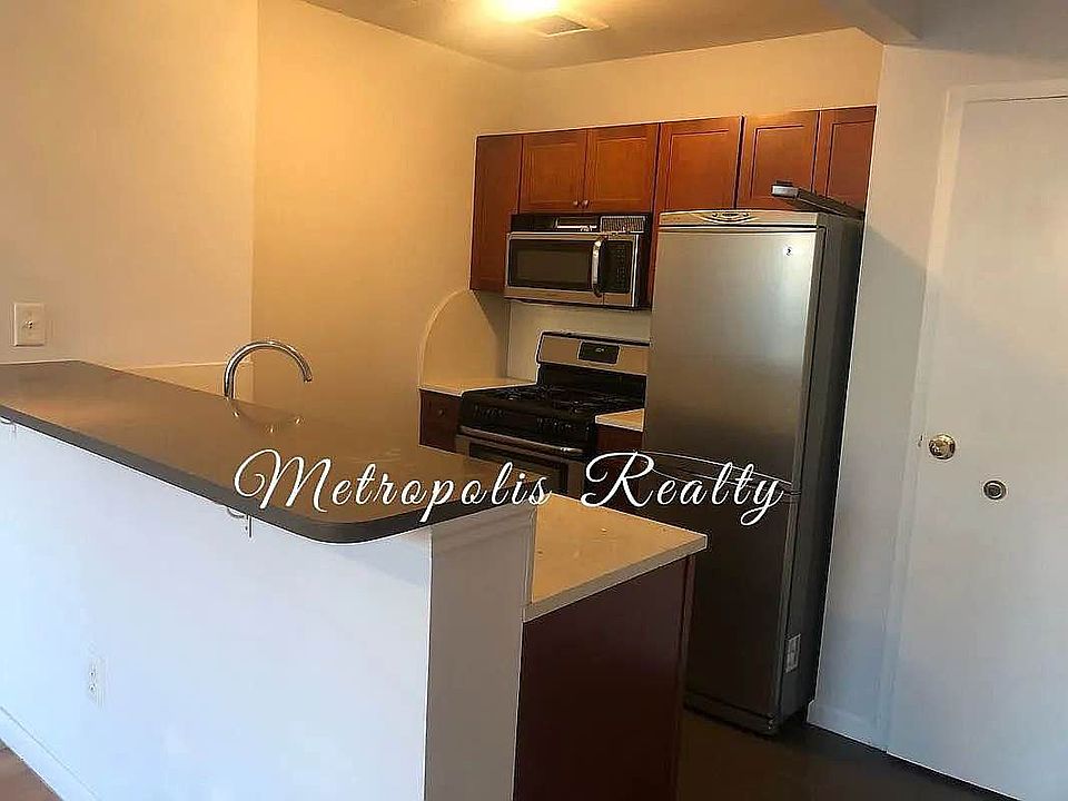 1st image of 26-60 30th St #2R