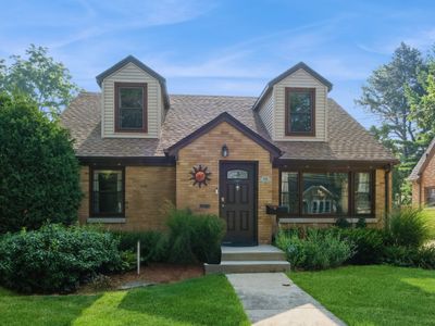 15 N Edison Ave, Elgin, IL, 60123