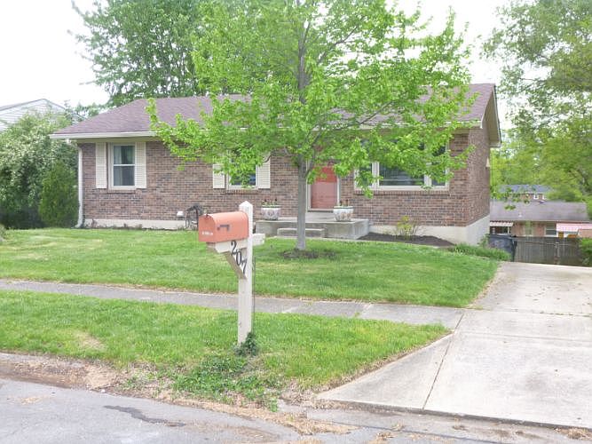 1st image of 207 Habersham Ct