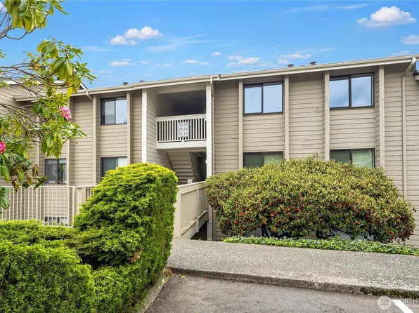 1319 S Puget Drive #D34, Renton, WA 98055