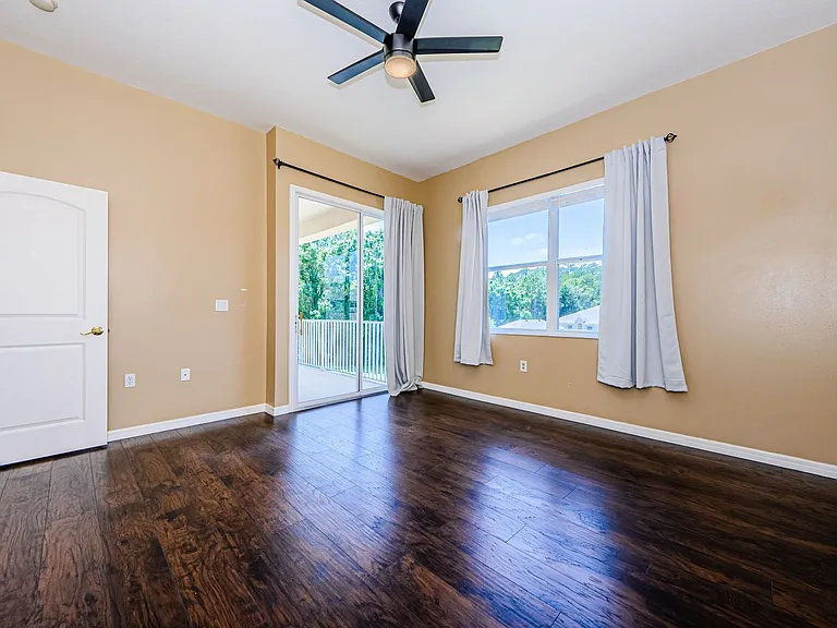 2527 Stanhope Dr — Photo 16
