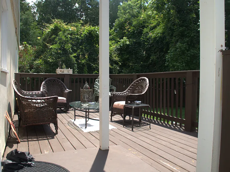 1439 Windsor Pkwy NE — Photo 40