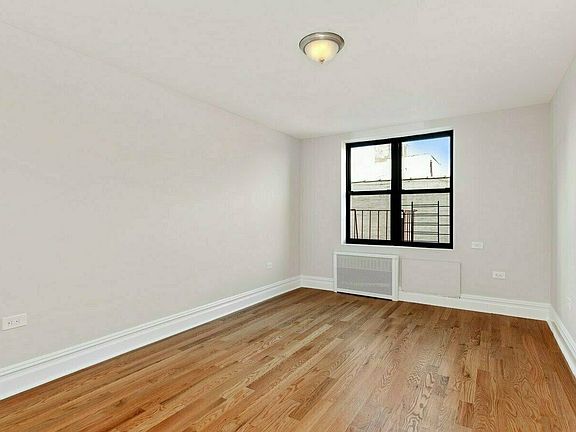 4th image of 133-17 Sanford Ave #6K