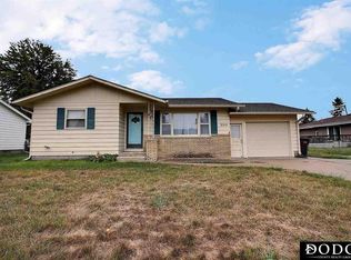 2215 E 4th St, Fremont, NE 68025