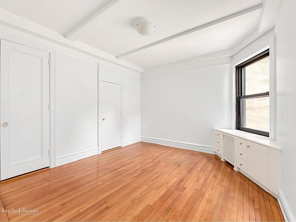 4th image of 145 E 74th St APT 4C