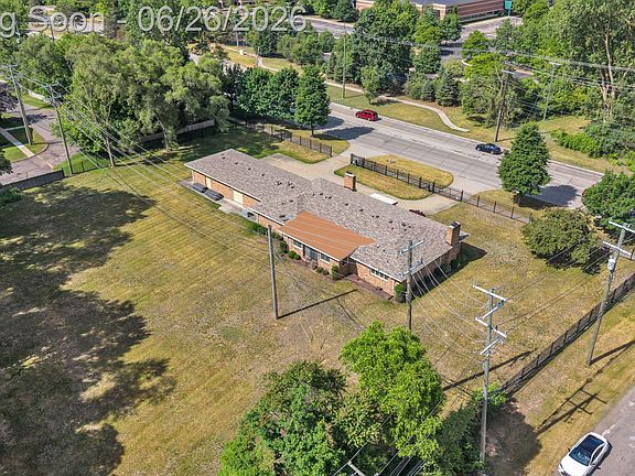 5th image of 21362 Lahser Rd