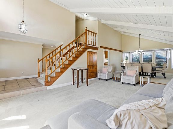 3rd image of 3924 Cinnabar St