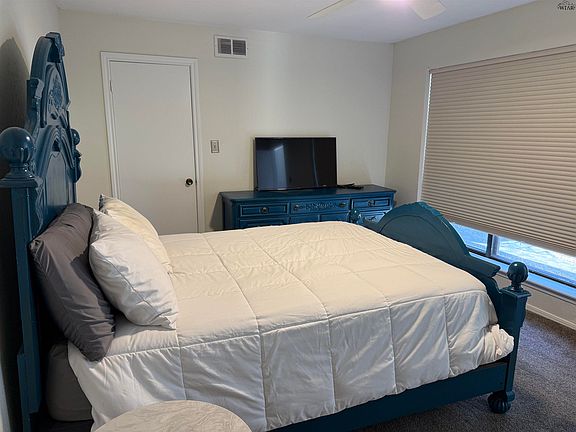 5th image of 4113 Seabury Dr