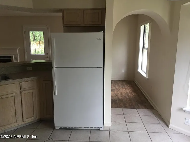 5058 Acre Estates Dr W — Photo 7