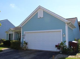 1409 Fairport Dr, Grayslake, IL 60030