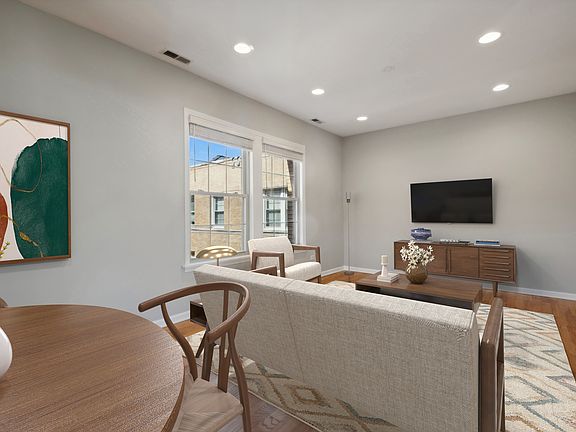 2nd image of 1620 W Wallen Ave APT 3N