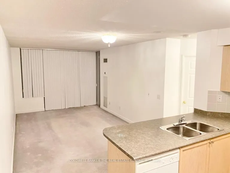18 Parkview Ave #1616 — Photo 5