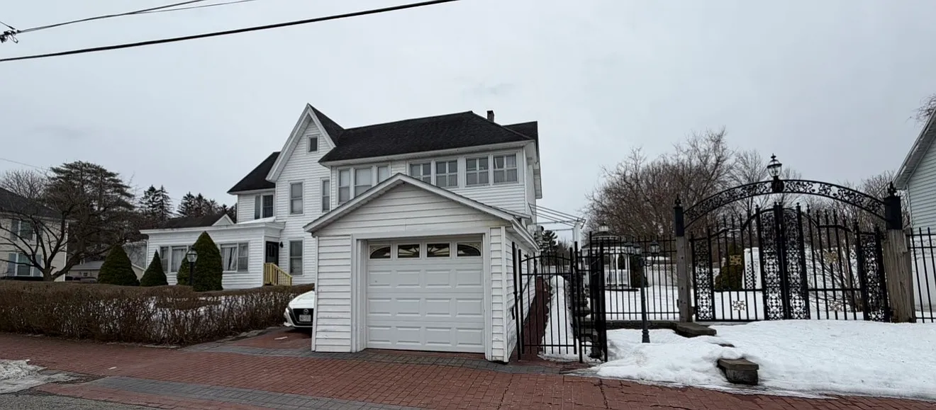 Fox St, Gloversville — Photo 1