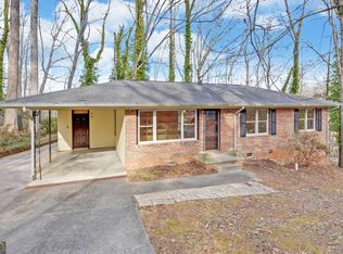 286 Hickory Cir, Toccoa, GA 30577