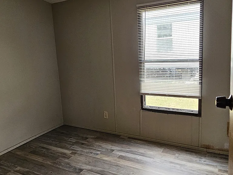 1599 Highway 71 N #40 — Photo 5