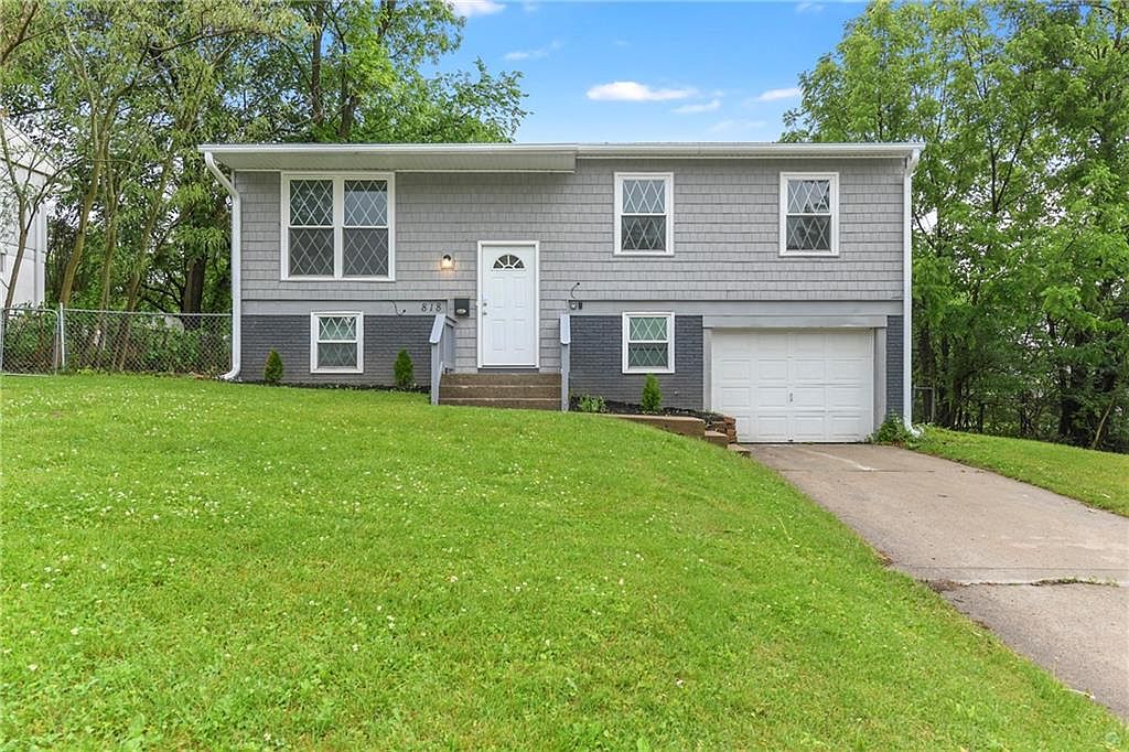 818 N Wigwam Trl, Independence, MO 64056 | Zillow