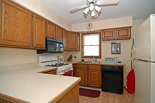 3rd image of 1429 Park Ave