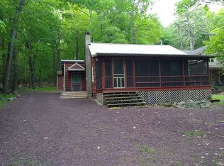 47 Lakeview Dr, Lake Harmony, PA 18624