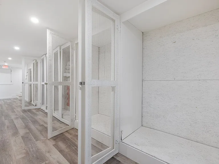 54 Sutton St #3 — Photo 23