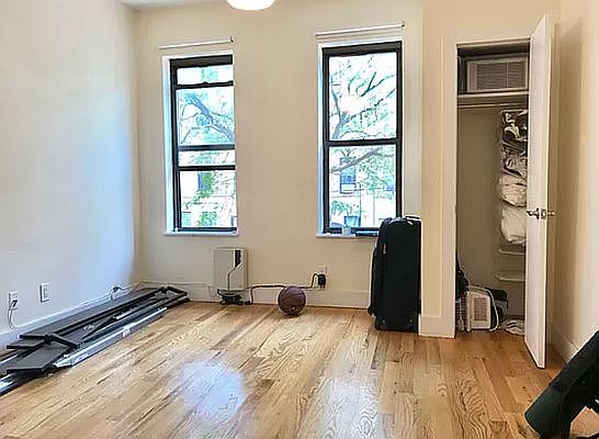 3rd image of 405 Suydam St #3B