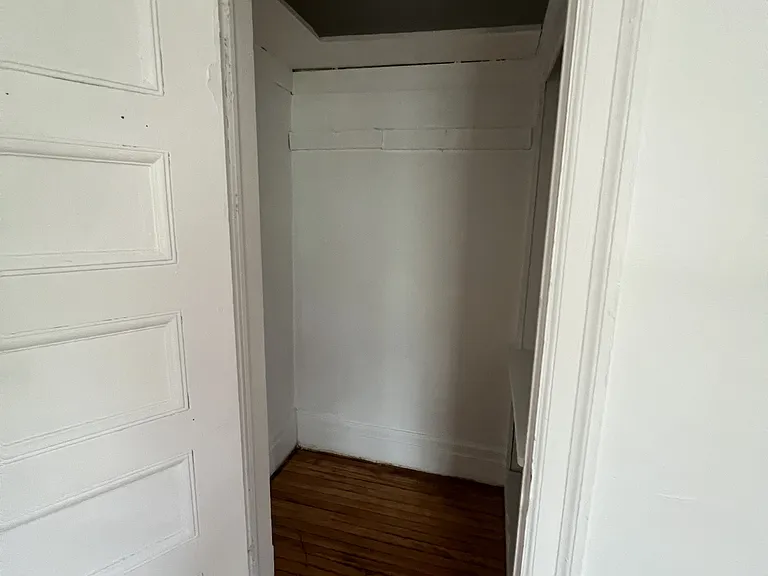 301 Wilbrod St — Photo 18