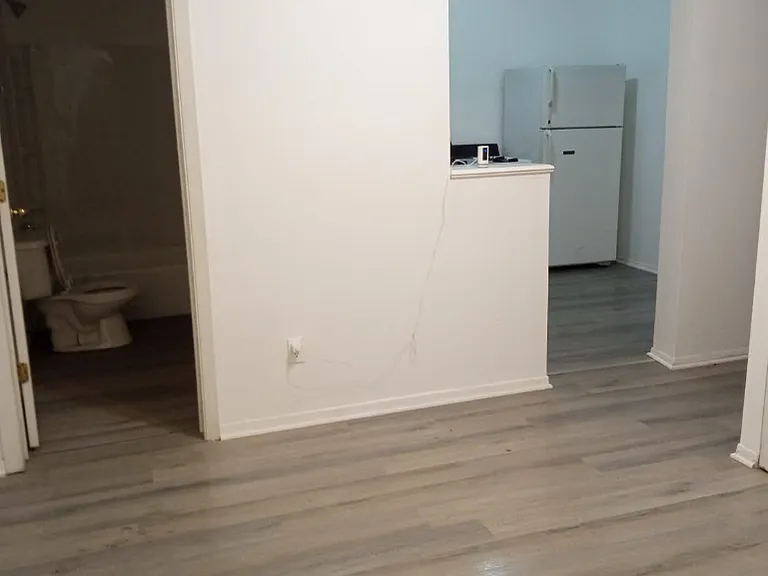 4731 Tod Ave #2A — Photo 2