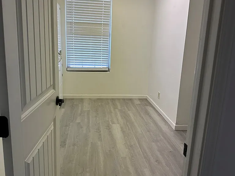 1002 E County Road 127 — Photo 8