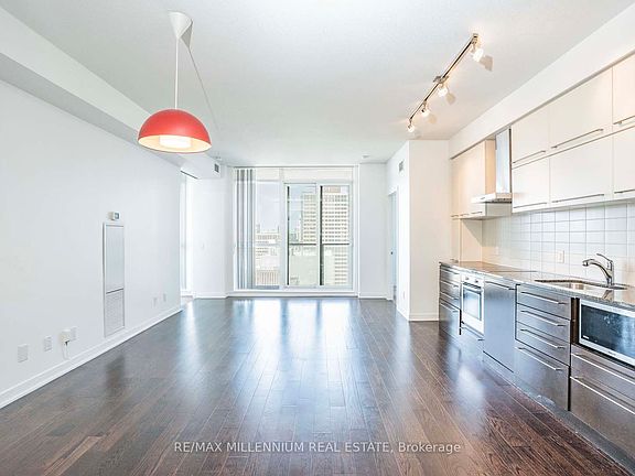 2nd image of 770 Bay St #2212