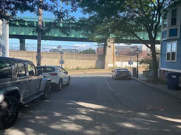 5th image of 69 Tremont St