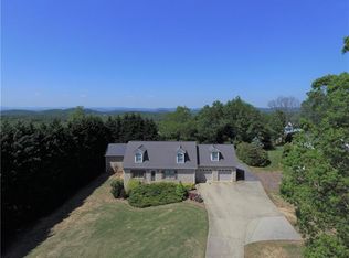 1072 Cajah Mountain Rd, Hudson, NC 28638