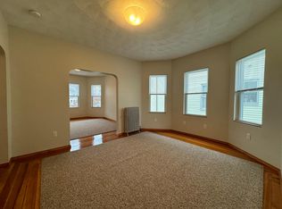 136 Fellsway W #2, Medford, MA 02155