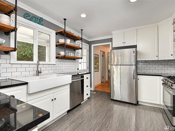 2nd image of 4216 N 26th St