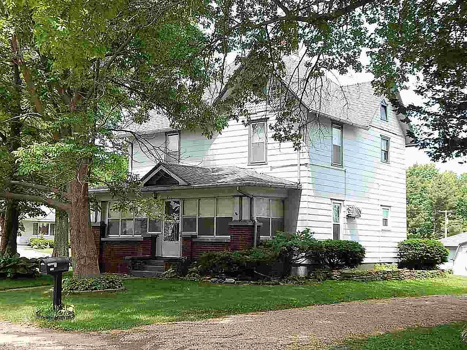 1st image of 214 W Vine St