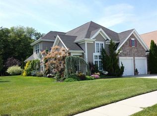 46 Burnside Dr, Egg Harbor Township, NJ 08234