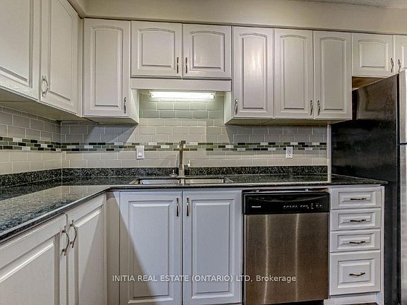 5th image of 363 Colborne St #2404