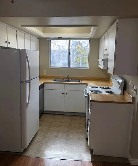 1080 E Quail Park Dr #D — Photo 9